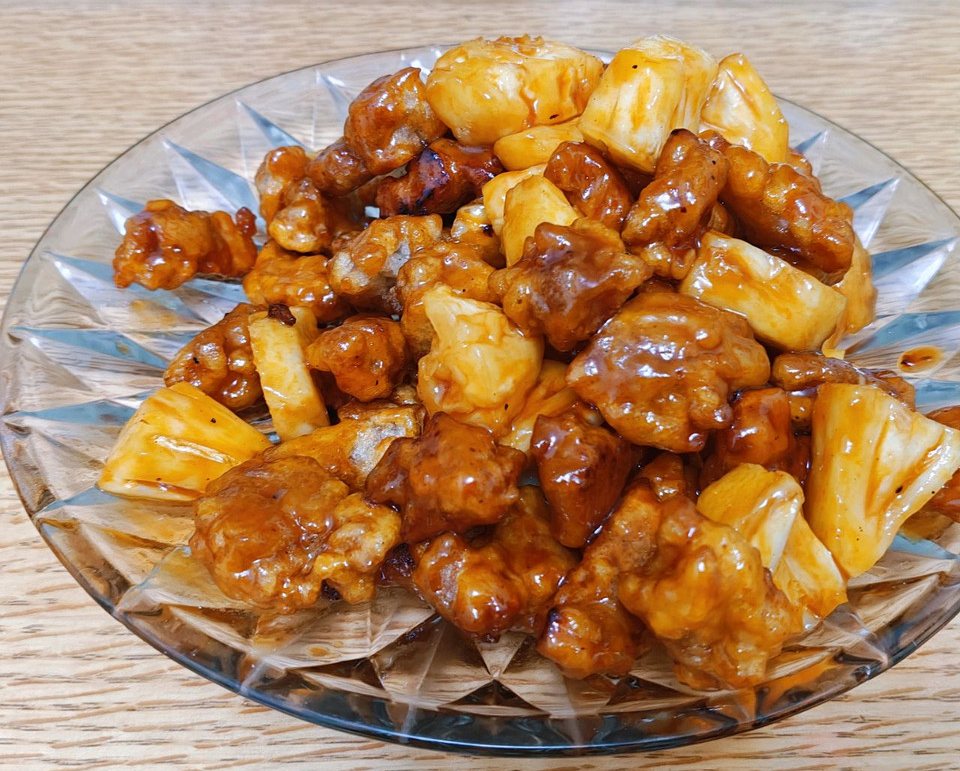 酸甜开胃 外酥里嫩～菠萝咕咾肉