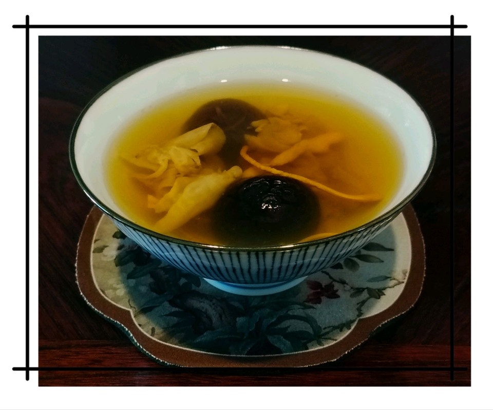花胶香菇汤怎么做？