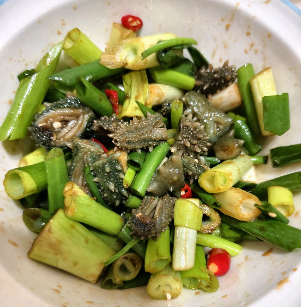 葱拌海参怎么做？
