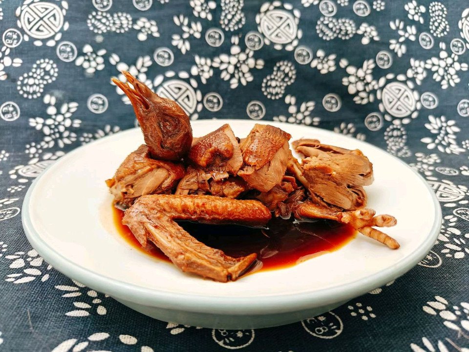 酱油乳鸽怎么做？