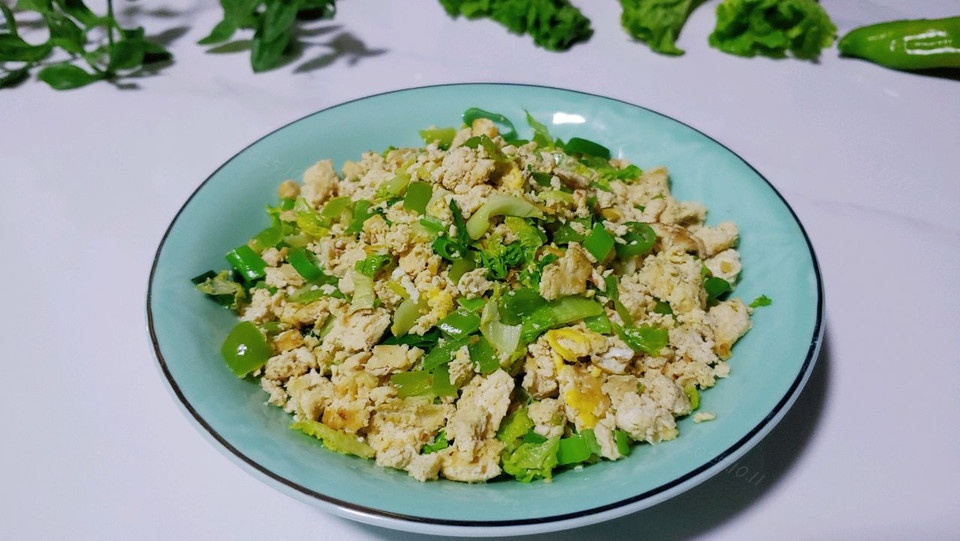 葱椒白菜豆腐蛋怎么做？
