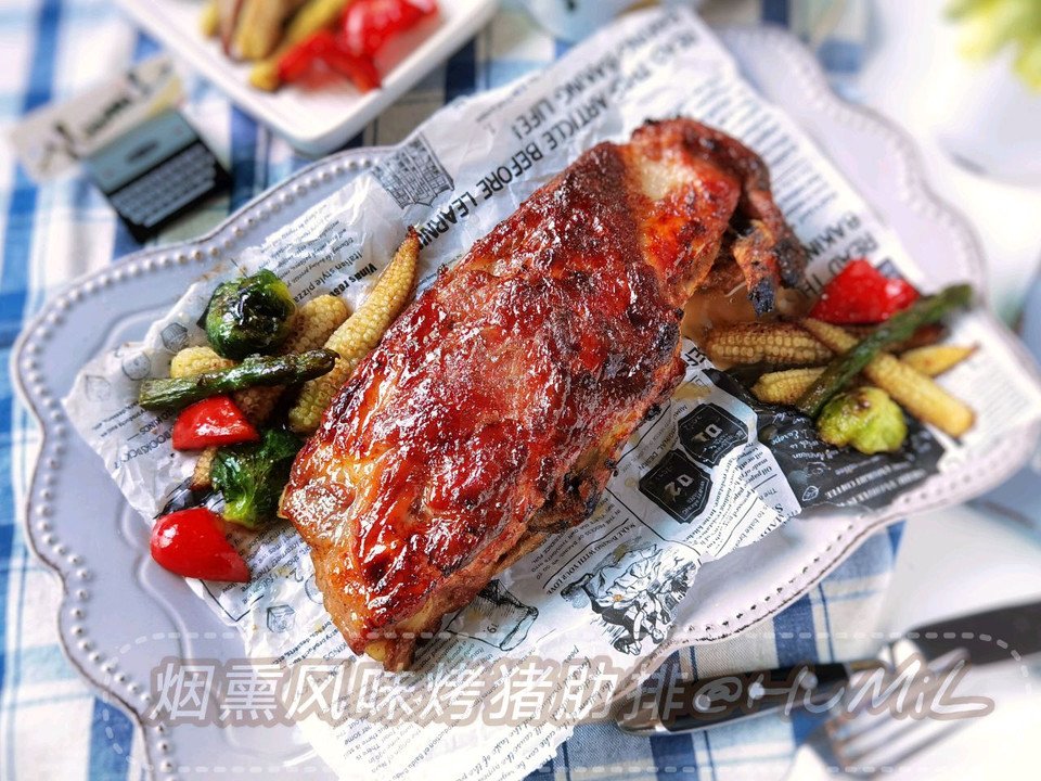 烟熏风味烤猪肋排怎么做？