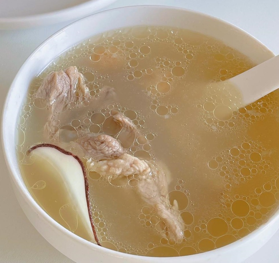 润肺去燥的海底椰无花果猪骨汤