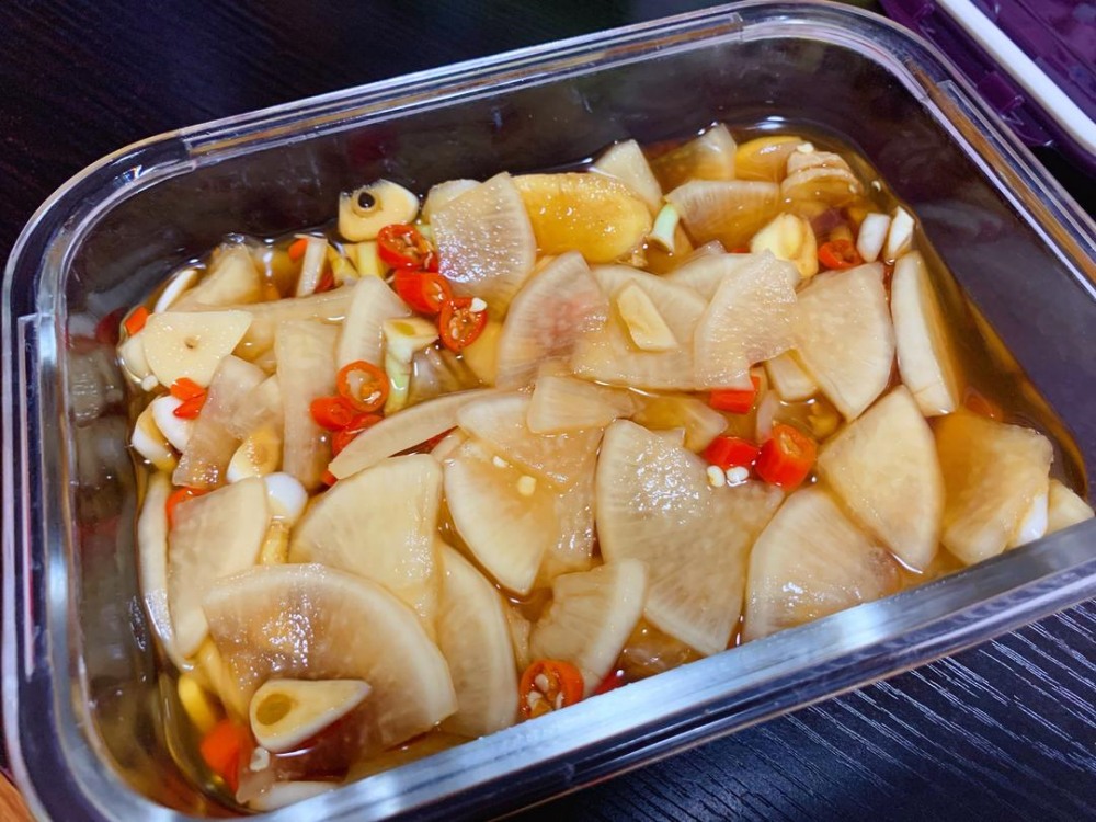 爽口开胃腌萝卜片 爽口开胃腌萝卜片