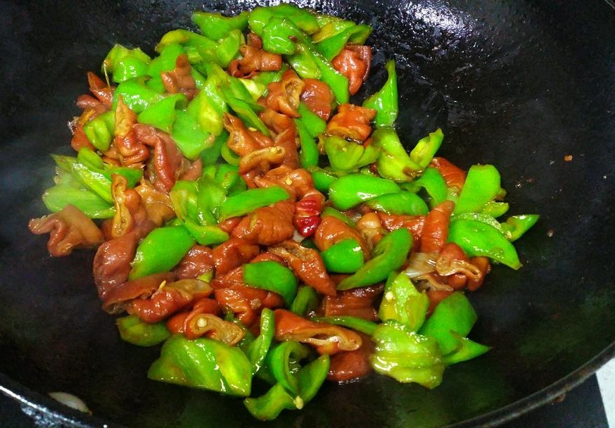 尖椒炒肥肠