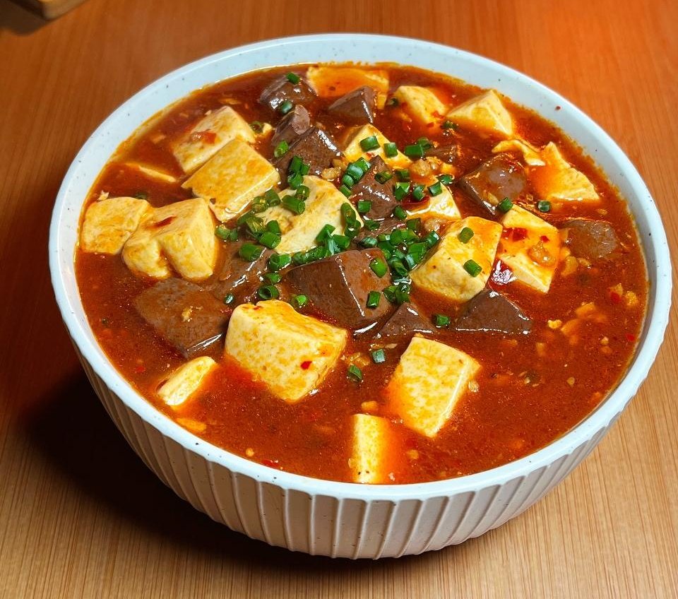 简单快手的鸭血烧豆腐