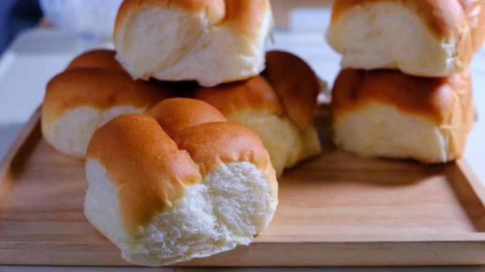 手揉老面包来啦