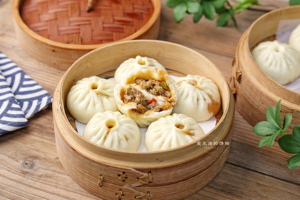 外婆豇豆小笼包