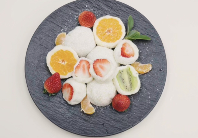 糯叽叽的水果糯米糍，一口下去太满足  零失败的新年甜品