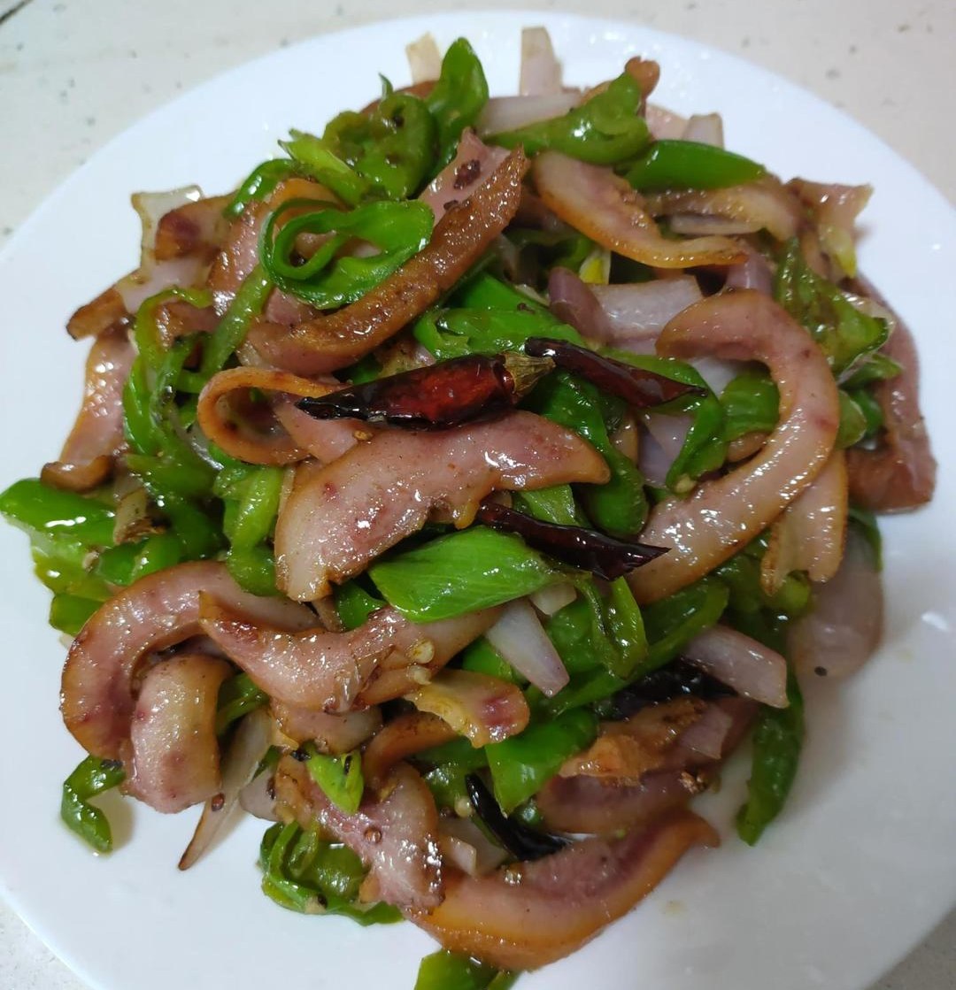 青椒炒卤猪头肉