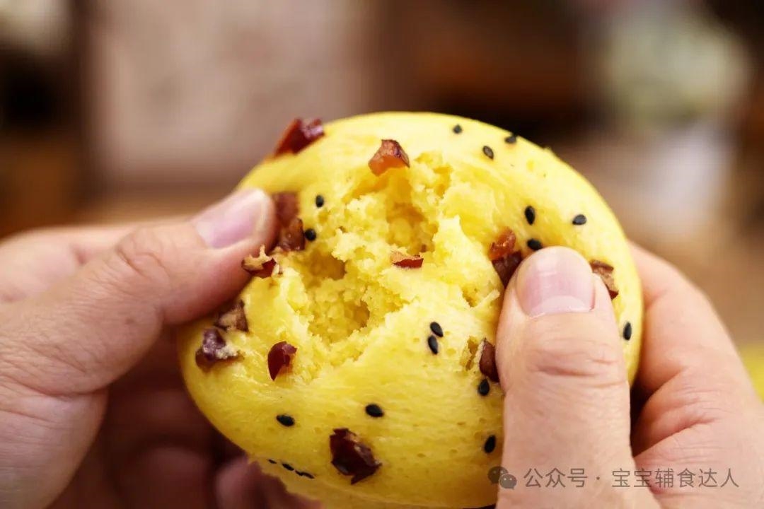 【宝宝辅食】小米红枣发糕