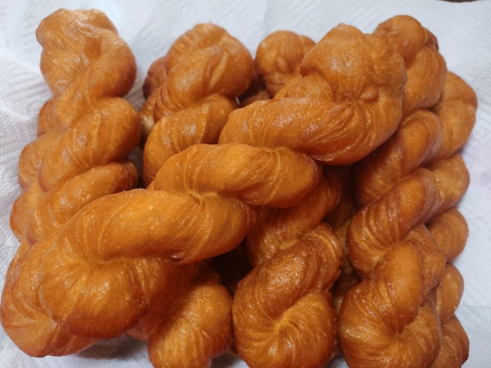 奶香千层酥麻花