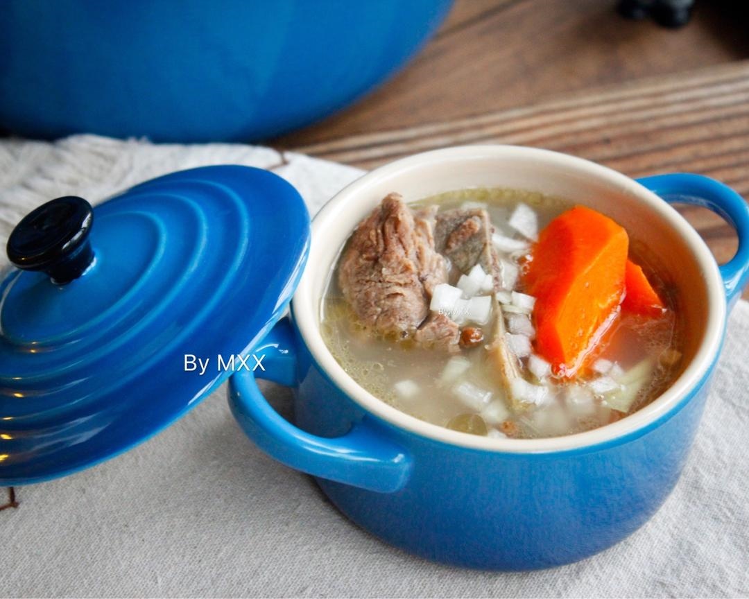 胡萝卜羊骨汤