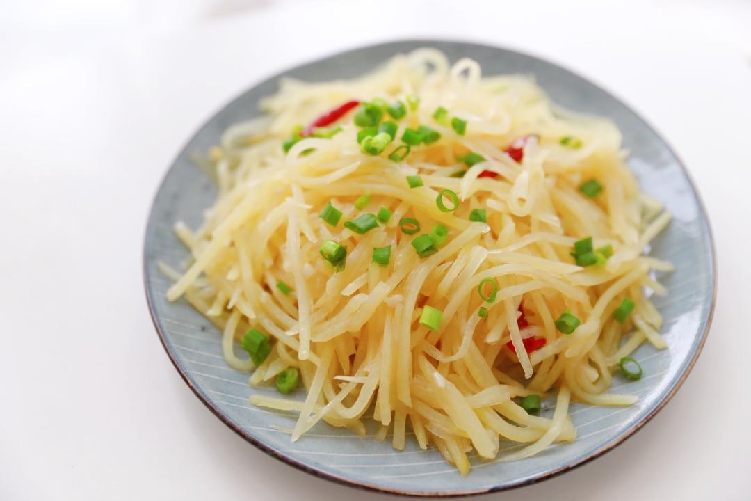 小美酸辣土豆丝