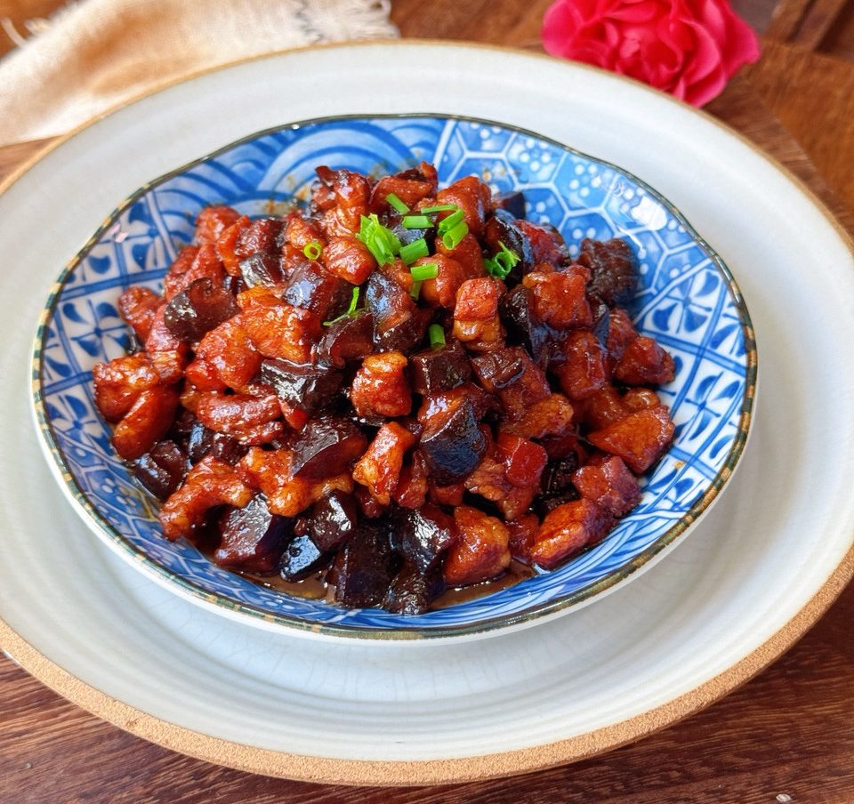 下饭神器～香菇肉丁怎么做？
