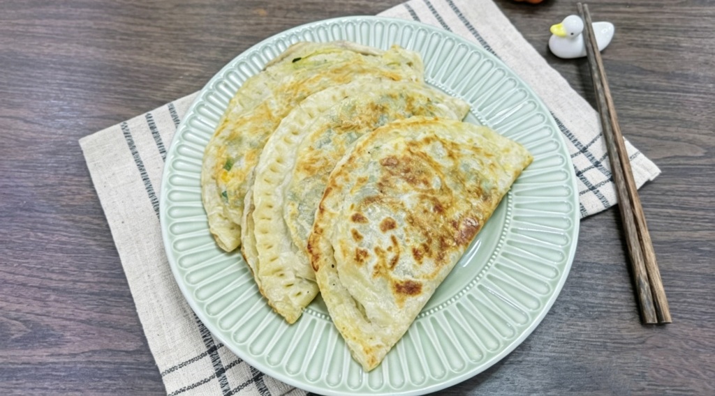 手抓饼韭菜盒子/外酥馅鲜，不用揉面怎么做？