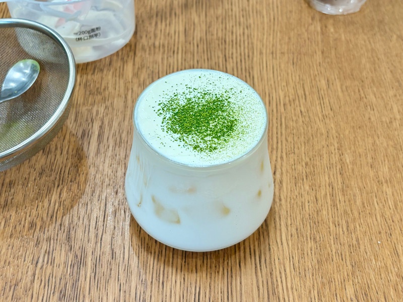 茉香奶盖冰乳 茉香奶盖冰乳