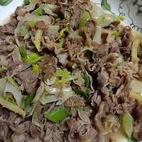 清炒羊肉片
