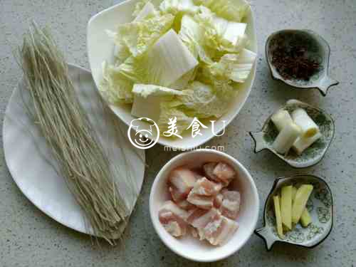 猪肉白菜炖粉条～冬日暖胃家常菜