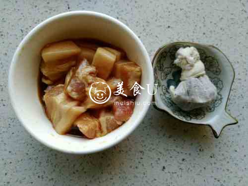 猪肉白菜炖粉条～冬日暖胃家常菜