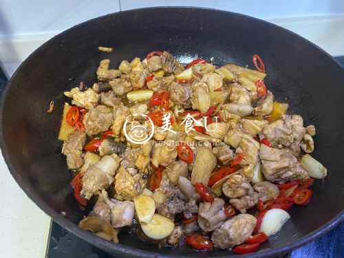 茶油炒土鸡(经典湘菜)