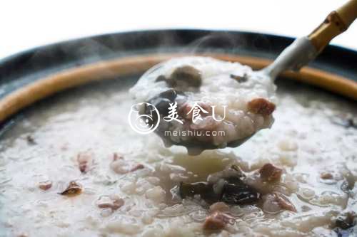 皮蛋瘦肉粥