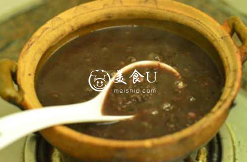 红豆小米粥—冬季暖身