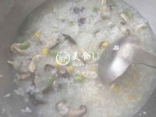 香菇鸡肉粥