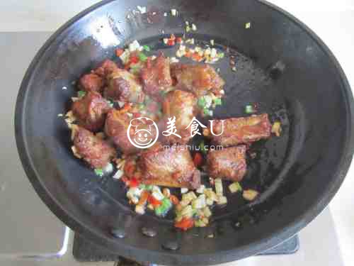 蒜香排骨