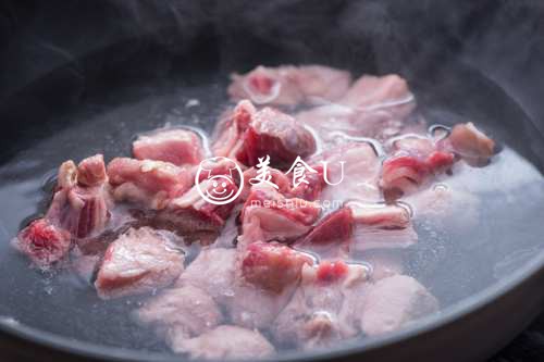 番茄炖牛腩