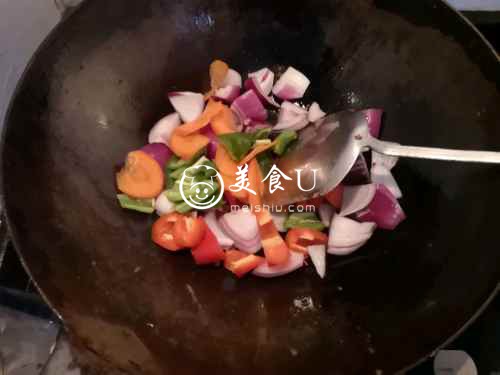 抗霾清肺～洋葱青椒炒猪肝
