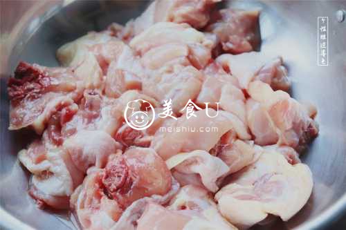 黄焖鸡米饭