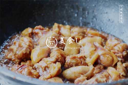 黄焖鸡米饭
