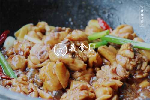 黄焖鸡米饭