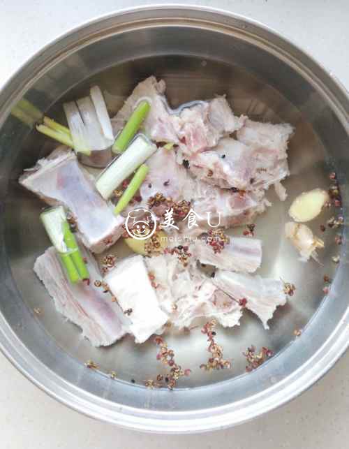 萝卜羊排汤