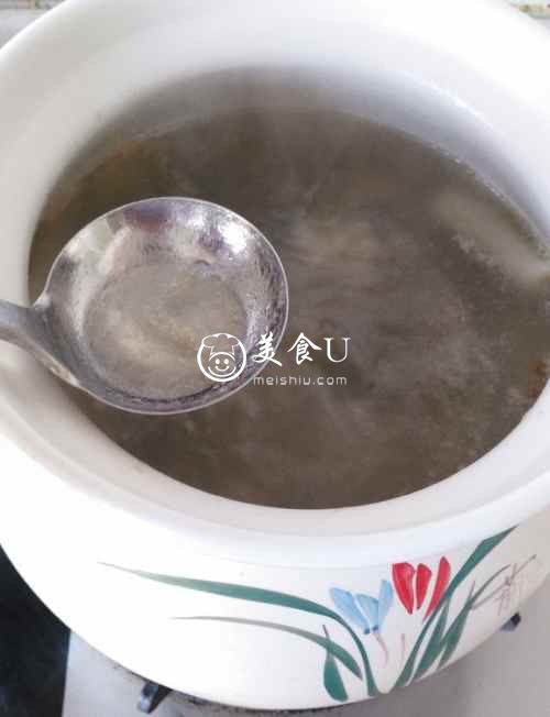 萝卜羊排汤