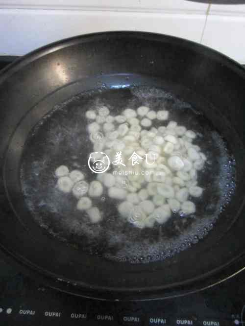 让你胃口大开的风味面食——酸辣窝窝面
