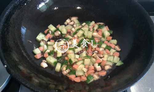 菠萝饭