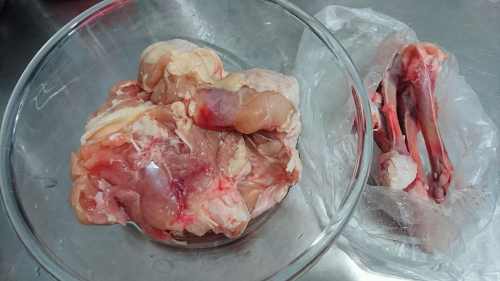 泰国菜：椰香烤鸡腿肉「佐」烤肉蘸汁～附甜醋汁做法