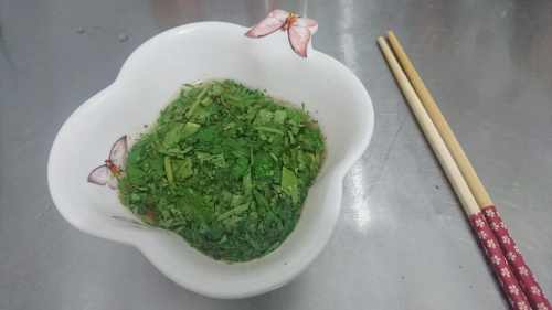 泰国菜：椰香烤鸡腿肉「佐」烤肉蘸汁～附甜醋汁做法