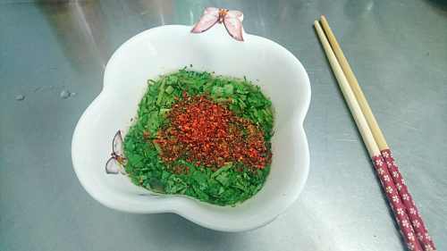 泰国菜：椰香烤鸡腿肉「佐」烤肉蘸汁～附甜醋汁做法