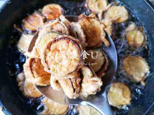 川菜鱼香茄饼，做法简单，口味老少皆宜