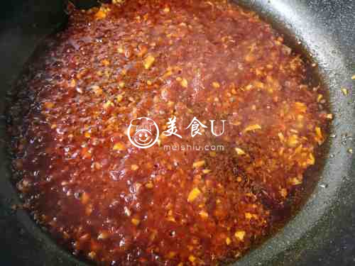 川菜鱼香茄饼，做法简单，口味老少皆宜