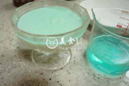 酸奶海洋慕斯