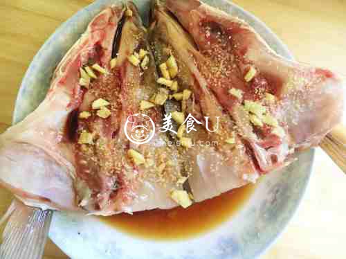 剁椒鱼头～湘菜香韵