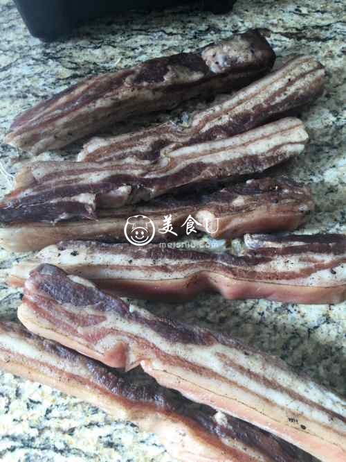自制湖南烟熏腊肉