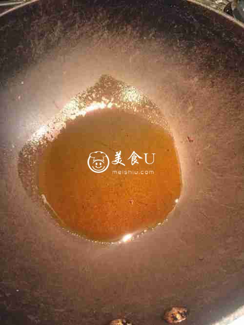 剁椒蒸芋头（剁辣椒蒸芋头仔）