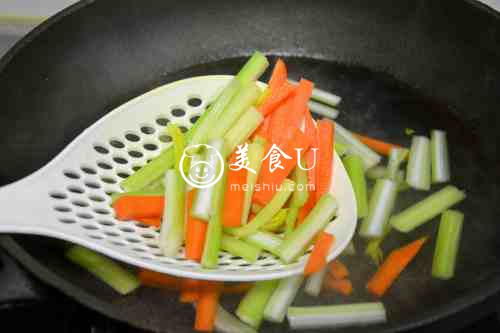 凉拌春笋