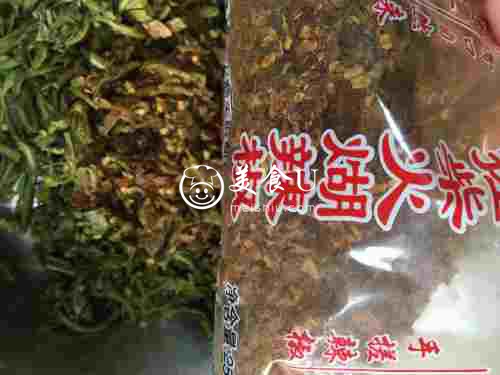 凉拌香椿