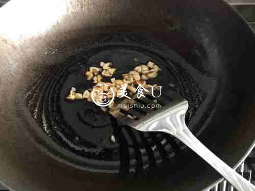 荠菜烧豆腐